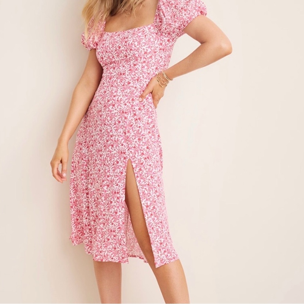 Francesca's Collections Pink Floral Square-Neck Midi Dress with Puff Sleeves